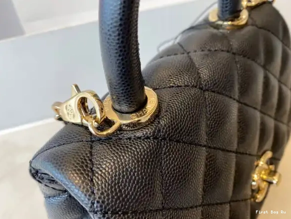 First Bag Ru MINI CHANEL TOP FLAP HANDLE BAG WITH 0706